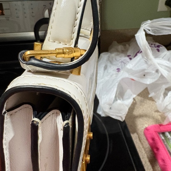 Tory Burch White and Gold Mini Bag - Picture 5 of 16